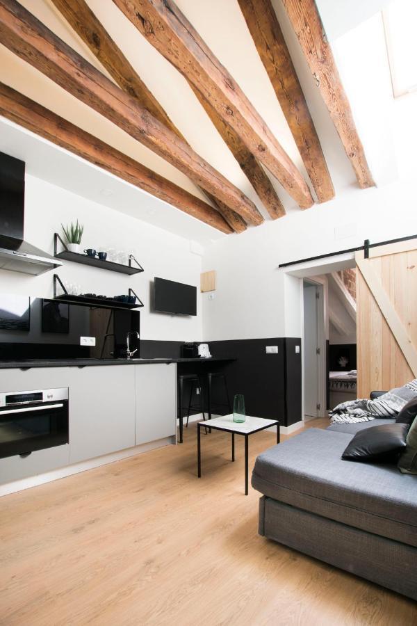 Redondilla Apartment Madrid Exterior photo