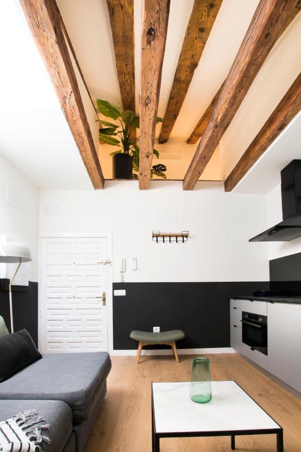 Redondilla Apartment Madrid Exterior photo