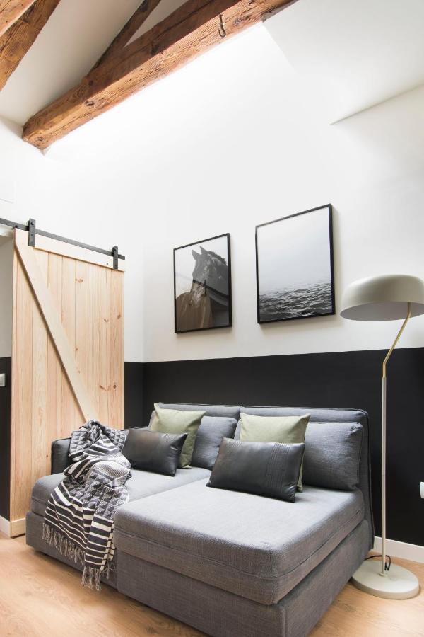 Redondilla Apartment Madrid Exterior photo