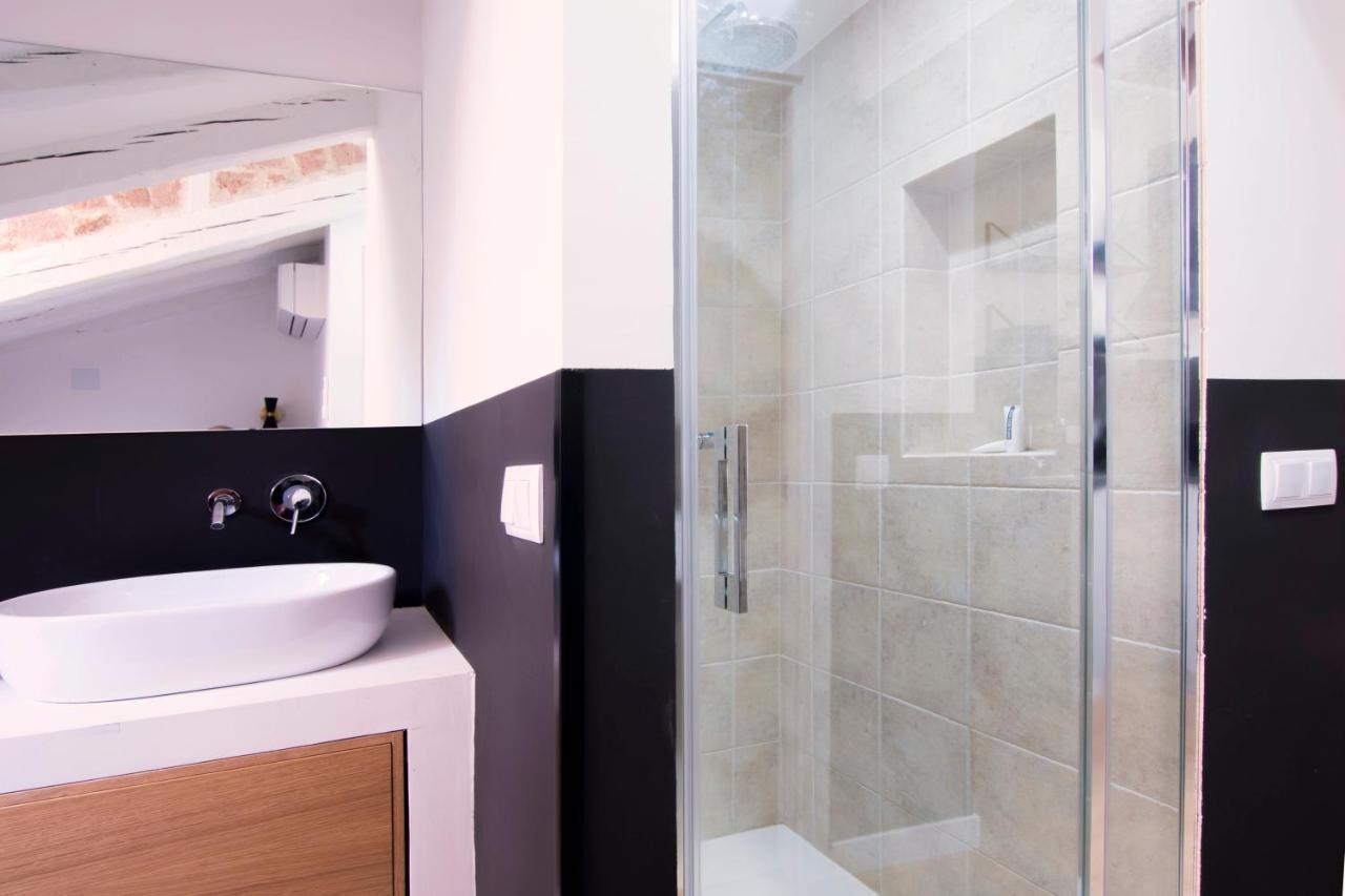 Redondilla Apartment Madrid Exterior photo