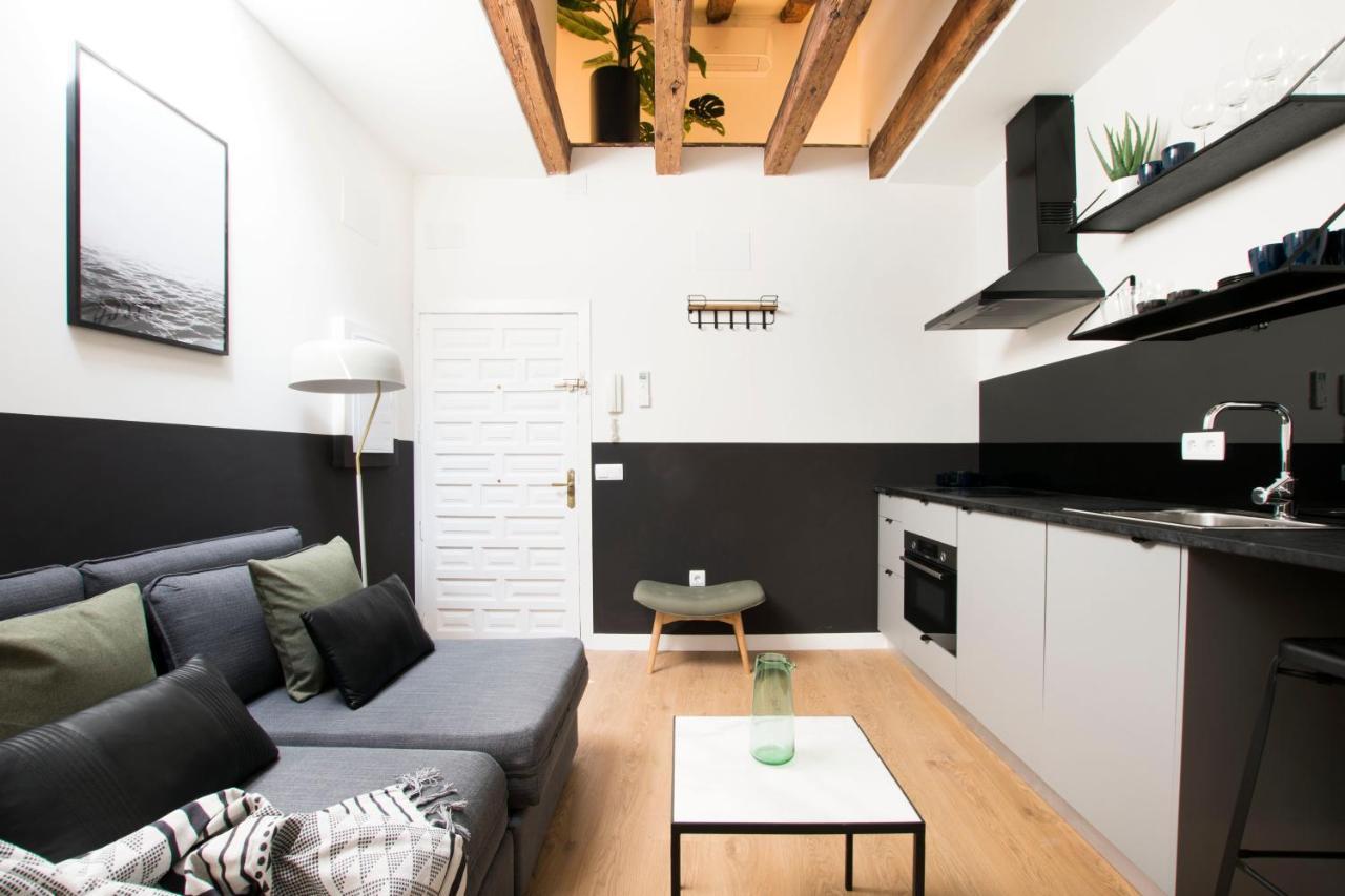 Redondilla Apartment Madrid Exterior photo